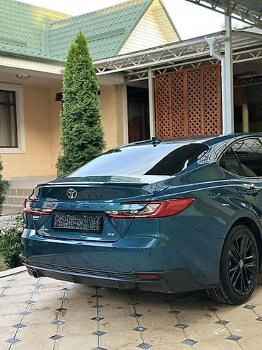 camry 2015: Toyota Camry: 2024 г., 2.5 л, Вариатор, Гибрид, Седан — 2