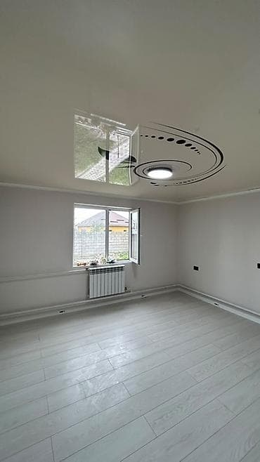 сразу: Продаётся уютный дом в ж/м Ак-Ордо-2 📍 Район: Ак-Ордо-2 🏠 Площадь — 9