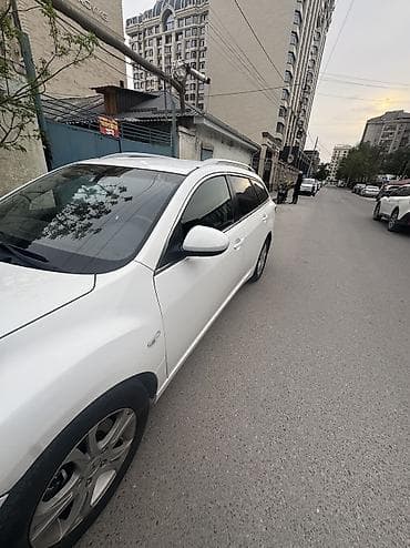 рага авто: Mazda 6: 2008 г., Бензин, Универсал — 2