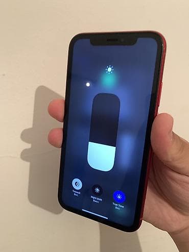 iphone 7 pluse: IPhone Xr, Новый, 64 ГБ, Красный, Чехол, 77 % — 5