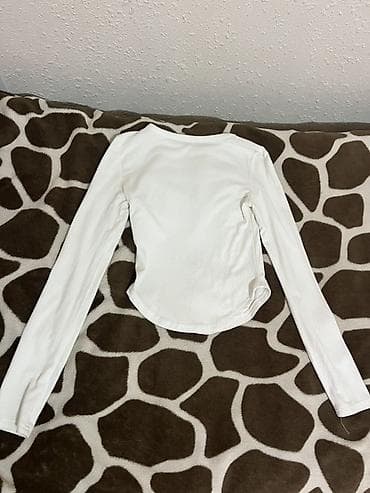 second hand: Набор женских топов и лонгсливов (4 предмета) 1) Серый укороченный — 3