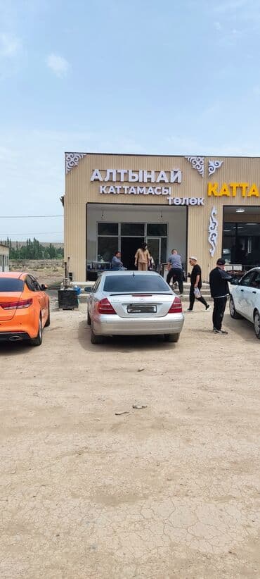 обмен авто с доплатой: Mercedes-Benz E-Class: 2003 г., 3.2 л, Типтроник, Бензиновая, Седан — 2