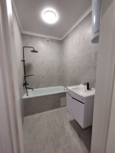 построить футбольное поле цена: Светлая современная отделка квартиры в нейтральной гамме. - Полы — 4