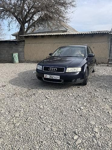 Audi A4: 2002 г., 2.4 л, Механика, Бензин, Седан