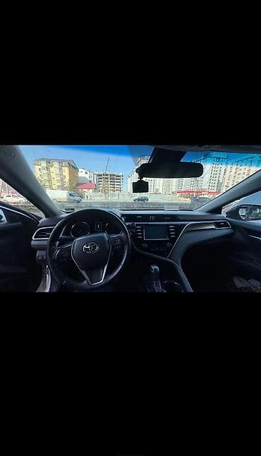 vitz platz: Toyota Camry: 2018 г., Автомат, Седан — 5