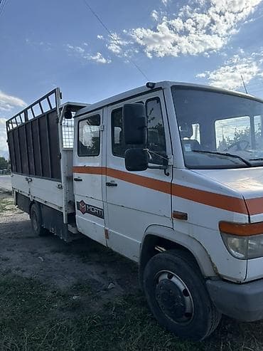 Унаа: Жүк ташуучу унаа, Mercedes-Benz, Дубль, 5 т, Колдонулган — 5