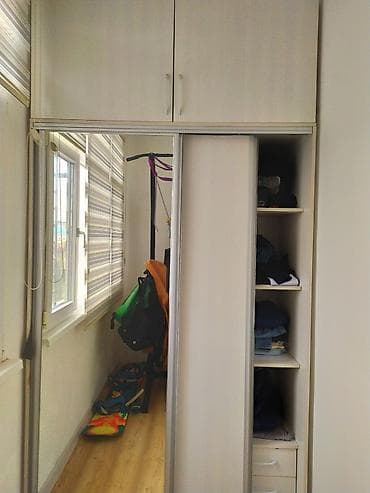 Декор жана интерьер: Купе шкаф, Колдонулган, Күзгүсү менен, ЛДСП — 2