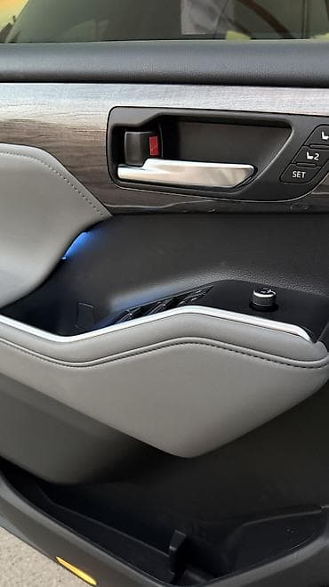 Транспорт: Toyota Highlander: 2020 г., 3 л, Автомат, Бензин, Кроссовер — 8