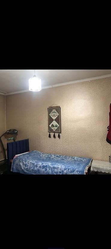 Үйлөр: 67 м², 4 бөлмө, Унаа токтотуучу жай, Забор, тосулган — 7