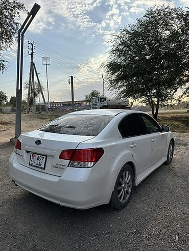 infinity fx35: Subaru Legacy: 2010 г., 2.5 л, Автомат, Бензин, Седан — 3