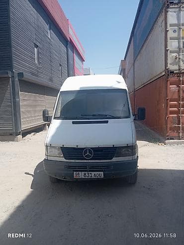 spirinter: Легкий грузовик, Mercedes-Benz, Стандарт, 3 т, Б/у — 1