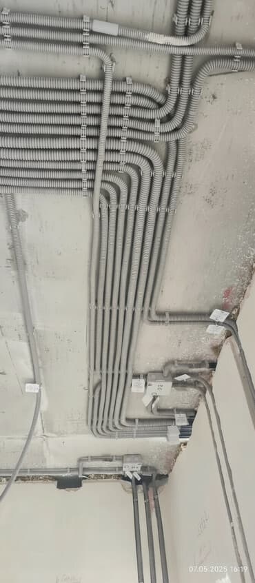 набор инструментов для дома: Электрик | Установка коробок, Установка распределительных коробок, Демонтаж электроприборов Больше 6 лет опыта — 1