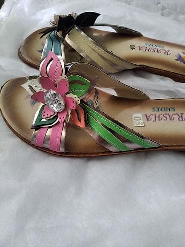 Женские шлёпанцы Rasha Shoes - Размер: 40 (указан на стельке и at lalafo.kg Женские шлёпанцы Rasha Shoes - Размер: 40 (указан на стельке и