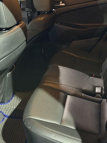 Hyundai Tucson: 2019 г., 2 л, Автомат, Дизель, Кроссовер — 9