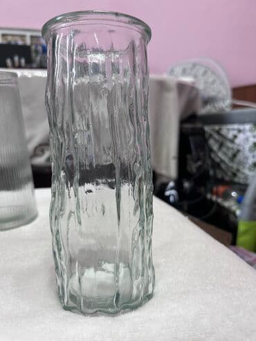 ваза стеклянная прозрачная высокая без узора: Вазы для цветов (стекло)
Высота: 20 см — 3