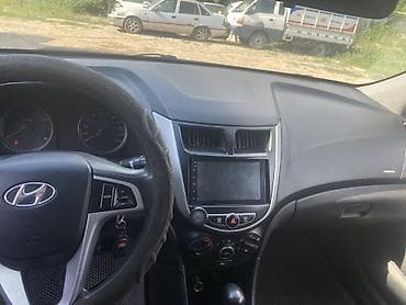 second tech: Hyundai — мультимедийная магнитола с сенсорным экраном для штатного — 1