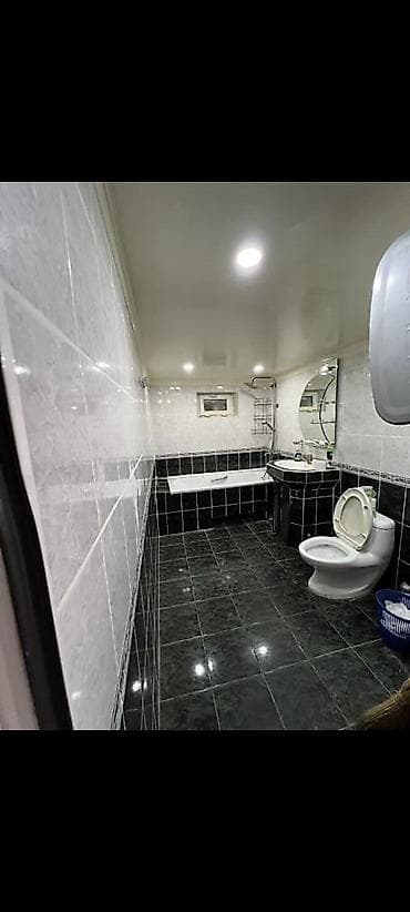 Кыймылсыз мүлк: Вефа тц Сдается офис Площадь: 30м2 С мебелью Первая линия Первый этаж — 5