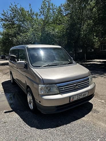 Honda Stepwgn: 2002 г., Автомат, Газ, Минивэн