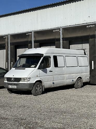 batareika kg: Легкий грузовик, Mercedes-Benz, Стандарт, 3 т, Б/у — 2