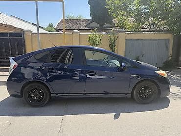 bmw 1: Toyota Prius: 2015 г., 1.8 л, Вариатор, Гибрид, Седан — 3