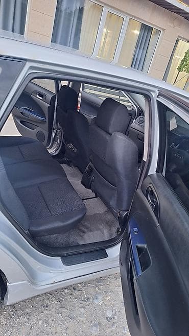 mers 211: Toyota Caldina: 2003 г., 2 л, Автомат, Бензин, Седан — 3