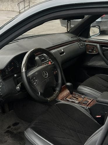 крышка мотора соната: Mercedes-Benz E-Class: 1999 г., 3.2 л, Автомат, Бензин, Седан — 8