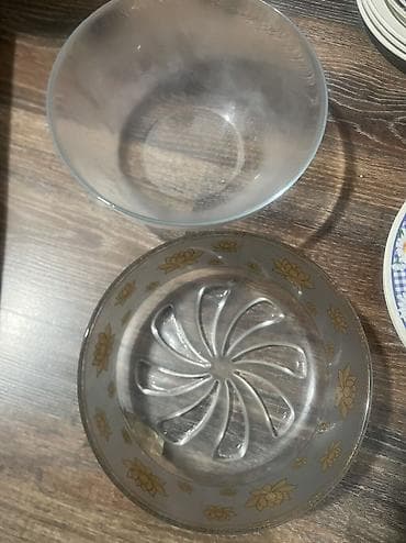 Бекерге берем: Пятьсот сом — 5