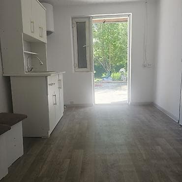 Сдается квартира .Мало семейка для 1-2 человека