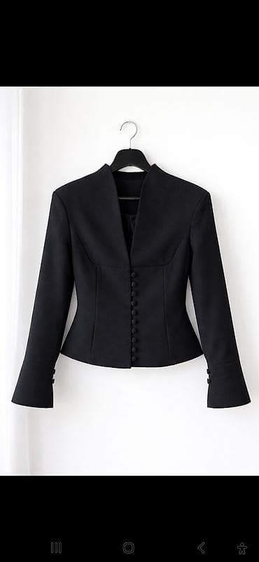 черный пиджак женский: Женский укороченный жакет черный - Классический черный цвет, гладкая — 1