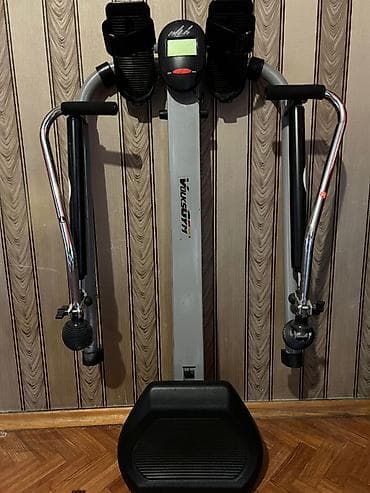 Спортивные сумки: Продаю домашний кардиотренажер в хорошем состоянии. Гребной тренажер — 1