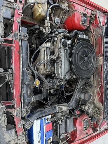 каропка мазда 626: Mazda 626: 1988 г., 2 л, Механика, Бензин, Седан — 9