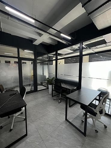 Коммерциялык мүлк: Кеңселерди ижаралоо, 15 м², Бизнес борборунда — 2