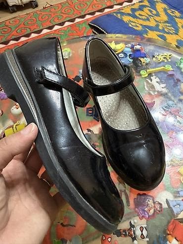 Комплект, цвет - Черный