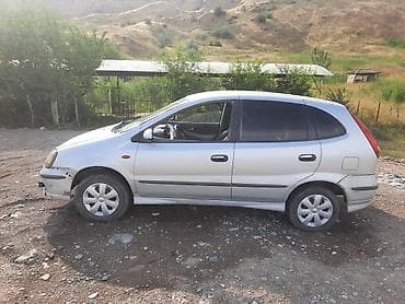 Продажа авто: Nissan Tino: 2003 г., 2.2 л, Механика, Бензин, Хэтчбэк — 1