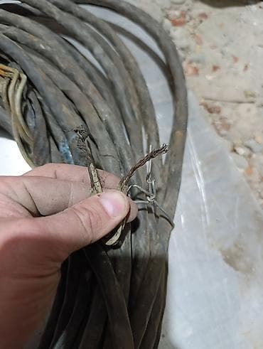 m 3: Удлинитель красный качественный без розеток 3х жильный 14м — 9