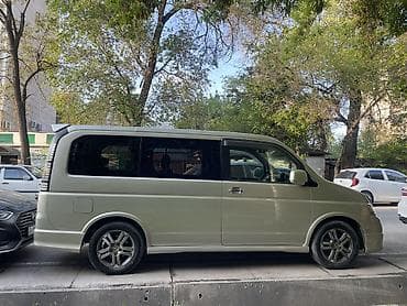 на спада: Honda Stepwgn: 2003 г., 2.4 л, Автомат, Газ, Минивэн — 8