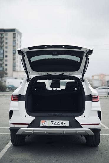 к3 2020: BYD Song Plus: 2022 г., 0.1 л, Автомат, Электромобиль, Кроссовер — 4