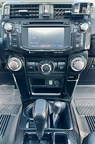 2019: Toyota 4Runner: 2019 г., 4 л, Автомат, Бензин, Внедорожник — 7