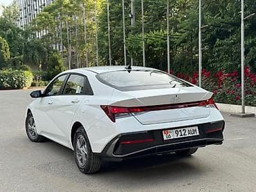 жугили 21 07: Hyundai Avante: 2025 г., 1.6 л, Автомат, Бензин, Седан — 4
