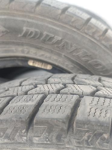 295 80 22 5: Комплект зимних шин Dunlop - Размер: 175/65 R14 - Индекс — 2