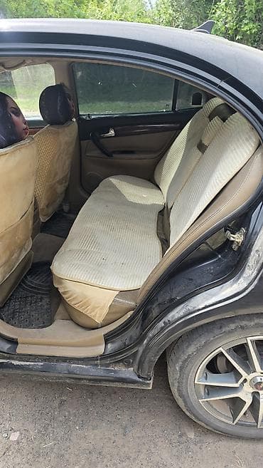 продаю вольва: Daewoo Magnus: 2002 г., 2 л, Механика, Газ, Седан — 2
