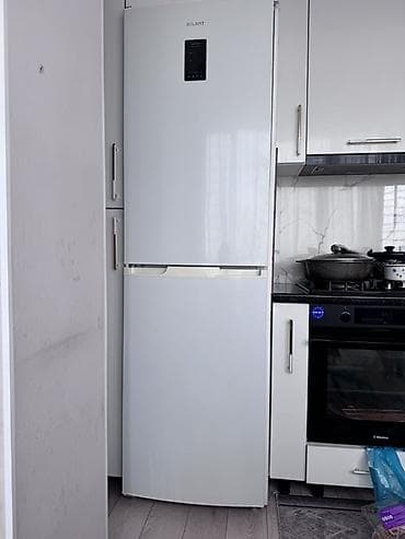 sharp aquos: Холодильник Atlant, Б/у, Двухкамерный, No frost, 60 * 203 * 59 — 1