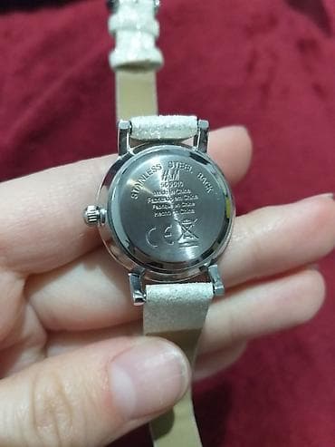 Жеке буюмдар: Часы H&M Stainless steel back со снежинкой, белого цвета с — 3