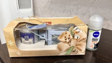 Подставки и держатели для книг: Свеча черная ароматическая 800сом . Можно на подарок . Район — 12