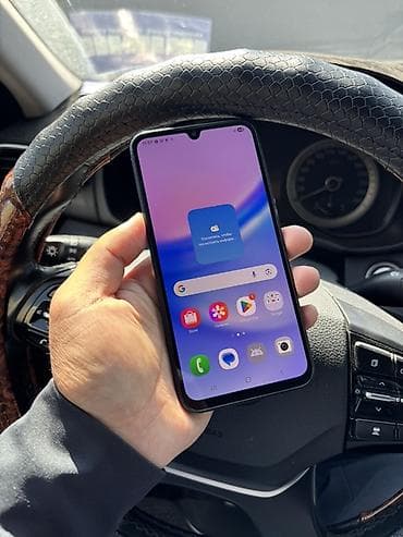 фото на визу: Samsung Galaxy A15, Б/у, 128 ГБ, цвет - Синий, 2 SIM — 1