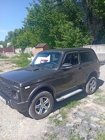 lada 2101: ВАЗ (ЛАДА) 4x4 Нива: 2015 г., 1.7 л, Механика, Бензин, Внедорожник — 6