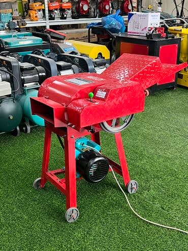 Дробилка Сено дробила Напряжения 220вольт Мощность двигателя 9.5квт