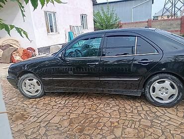 devo lasetti: Mercedes-Benz E-Class: 2001 г., Седан — 5
