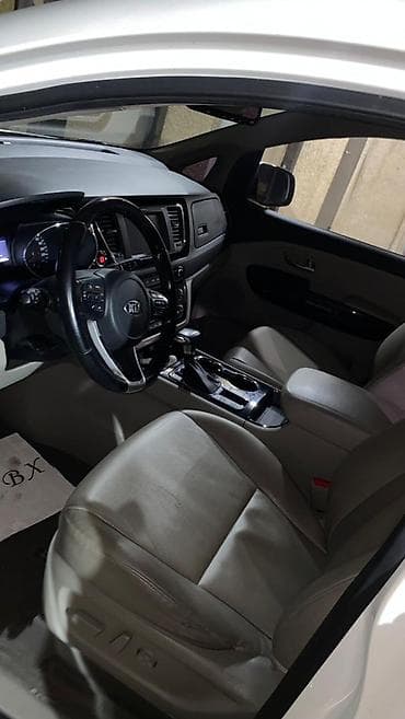 карнивал минивен: Kia Carnival: 2018 г., 2.2 л, Автомат, Дизель, Минивэн — 6