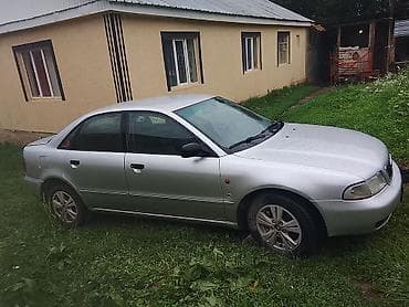 Audi: Audi A4: 1995 г., 1.8 л, Механика, Бензин, Седан — 4
